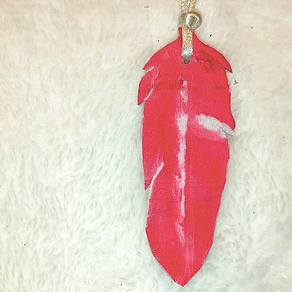 Leather Feather bag Charm / Key Chain - Picture 1 of 2